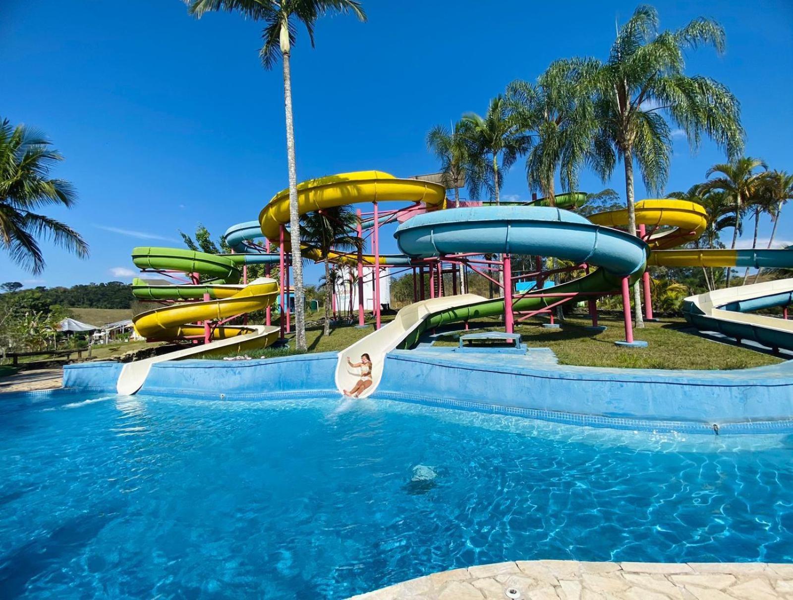 Flat Particular Adeias Das Aguas Park Resort Barra do Piraí Екстериор снимка